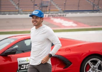 Roger Penske Enforces «Larson Rule» in Bold Move Against Kyle Larson’s Racing Ambitions