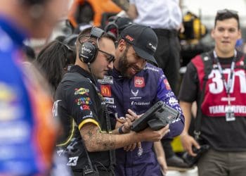 Defiant Bubba Wallace Triumphs Over Boos, Ignites Fan Frenzy Amid Spectacular NASCAR Season