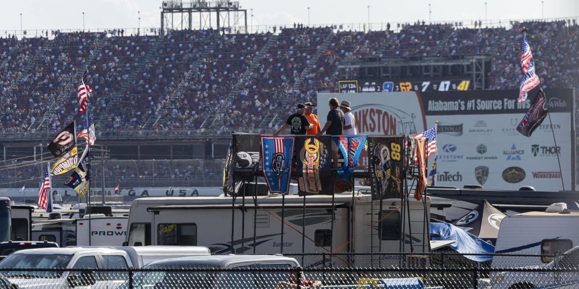 NASCAR’s Diecast Crisis: Iconic Partner Halts $35M Production Amid Tariff Turmoil