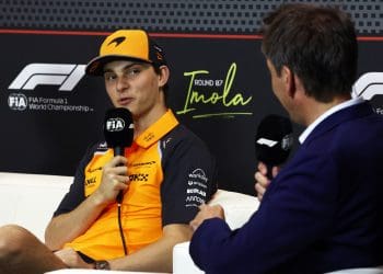 Oscar Piastri’s Triumph Over FIA Scrutiny Ignites Fierce Rivalry – McLaren’s Rule Unchallenged