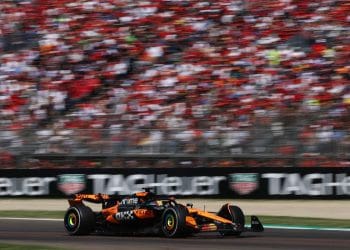 McLaren’s Ruthless Failure: Villeneuve Exposes Weakness in Title Battle Against Red Bull