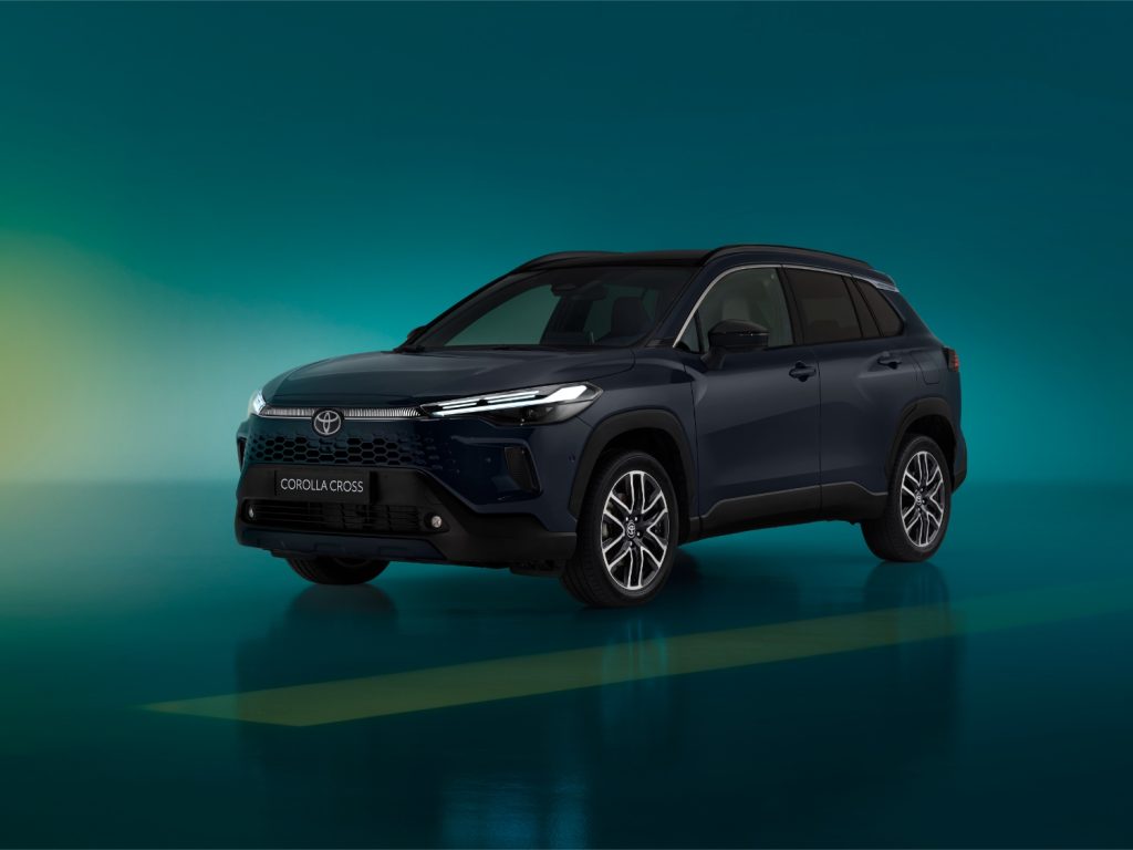 Renovado Toyota Corolla Cross ganha versão desportiva GR Sport