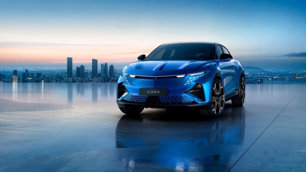 Alpine apresenta o elétrico A390, o fastback selvagem