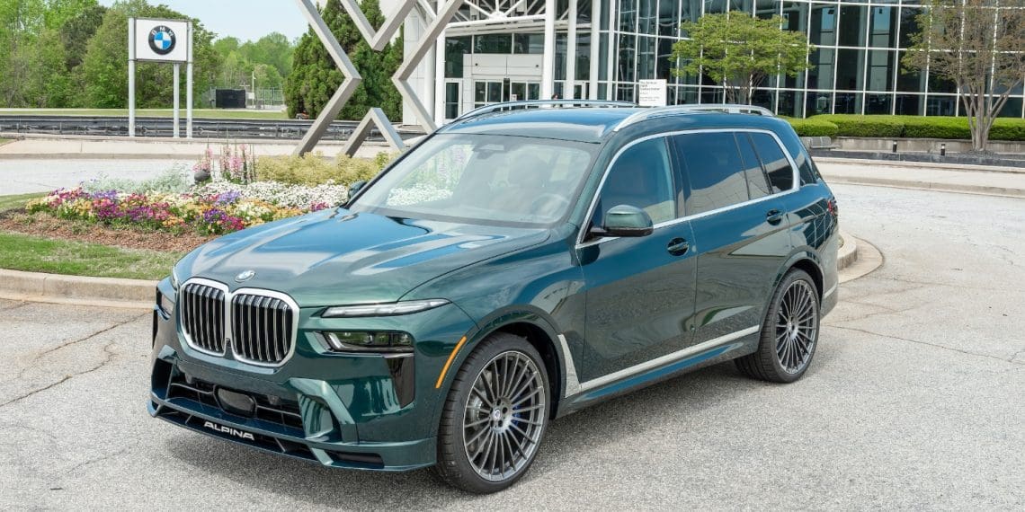 Fábrica da BMW em Spartanburg comora produção de 7 milhões de veículos com modelo especial