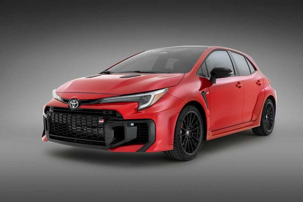 Toyota desloca parte da produção do Corolla GR para o Reino Unido