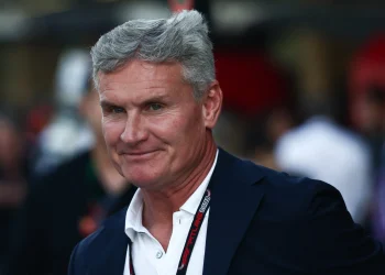 McLaren F1 Future Clash – Coulthard Warns of Explosive Driver Duel