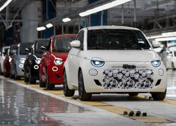 Fiat 500 híbrido: produção prevista para arrancar em novembro