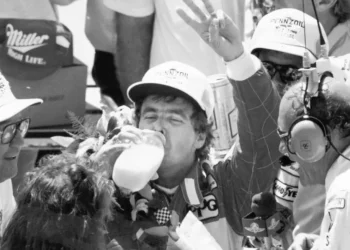 Indy 500 Victory Lane Milk Tradition: A Story of Thirst, Triumph, and Marketing Brilliance