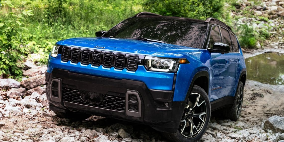 Jeep revela as primeiras imagens do novo Cherokee