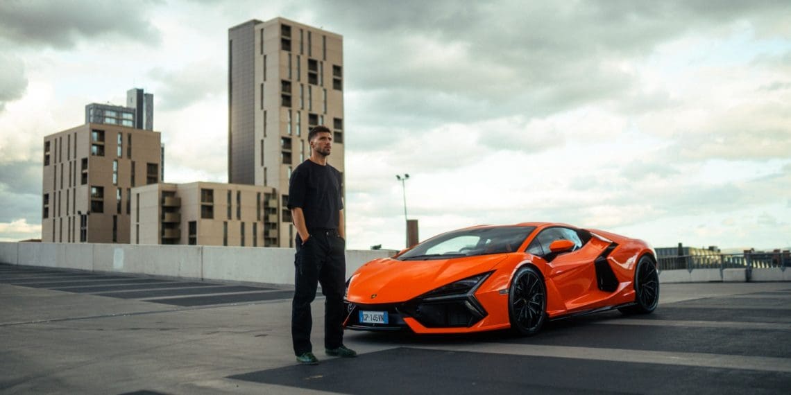 Lamborghini Revuelto é a nova “bomba” de Rúben Dias