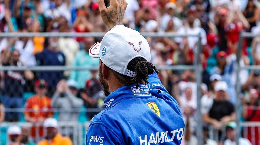 Lewis Hamilton’s Explosive Refusal to Apologize Rocks F1: Miami GP Drama Unveiled