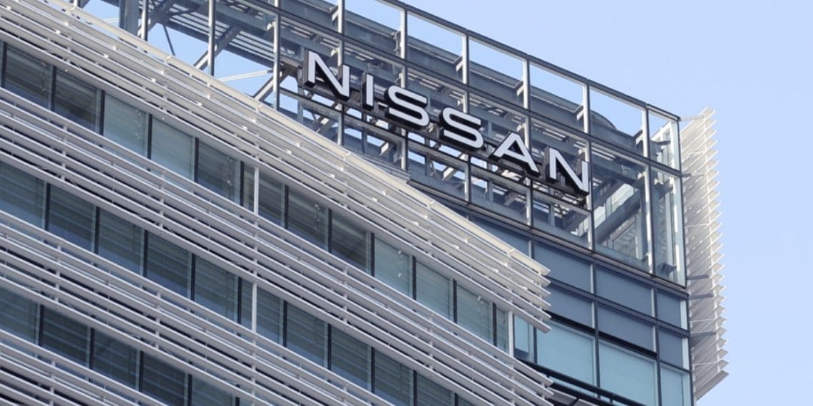 Nissan suspende operações em algumas fábricas do Japão