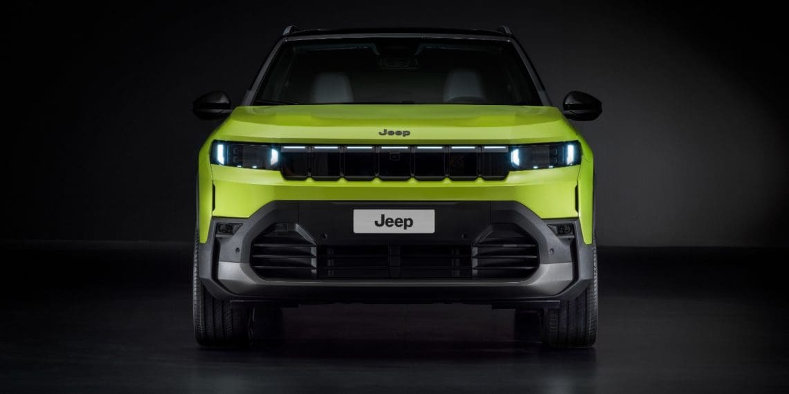 Novo Jeep Compass traz versão elétrica com 375 cv e tração integral