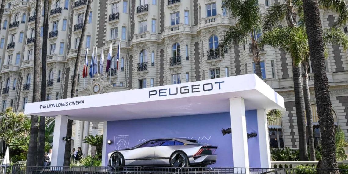 Peugeot inicia compromisso estratégico com o cinema francês