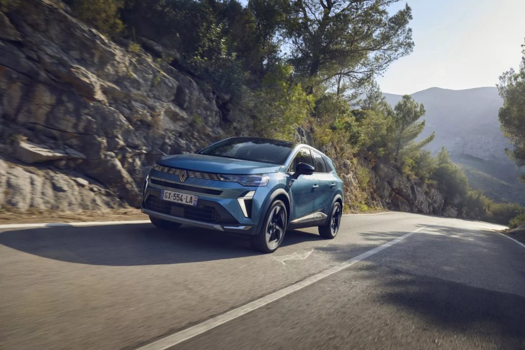 Renault Symbioz com novo motor híbrido de 160 cv