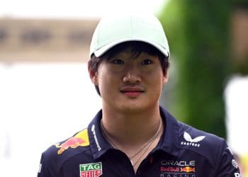Helmut Marko Unleashes Fury on Yuki Tsunoda: «Crumbles Under Pressure Continuously»
