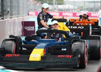 Red Bull F1 Boss Exposes Shocking Yuki Tsunoda Struggles Amid Max Verstappen Comparison