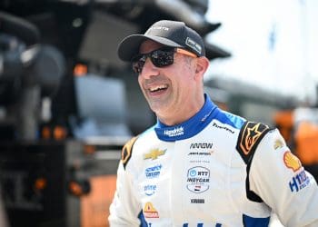 Unleashing Redemption: Tony Kanaan’s Quest for Indy 500 Victory with McLaren