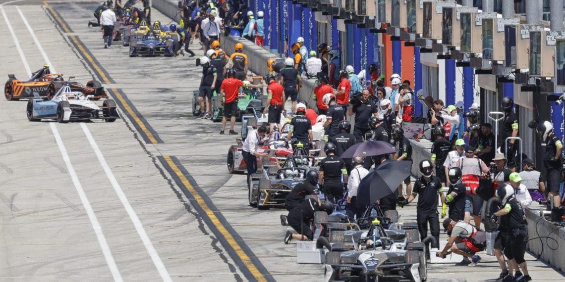 Homestead-Miami Speedway Reclaims NASCAR Championship Finale in Dramatic Rotating Decision