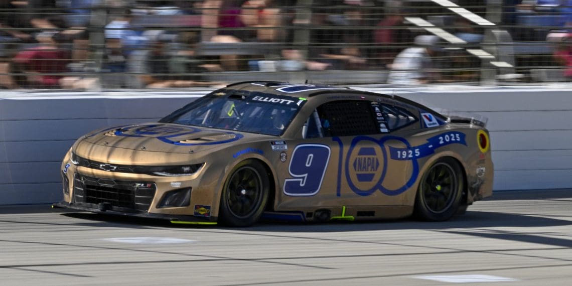 Chase Elliott’s Throne Threatened: Latest Merch Sales Point to Popularity Plunge