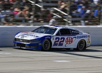 Joey Logano’s Explosive Feud with Chipper Jones: The Final “Dagger” Unveiled