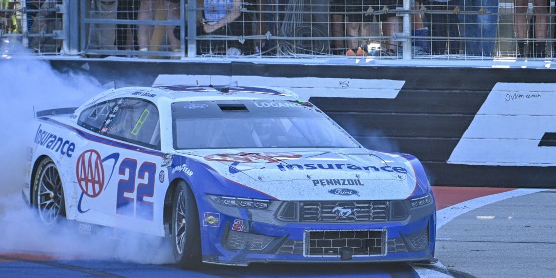 Joey Logano’s Emotional Triumph: Surpasses NASCAR Legend in Epic Victory at Texas