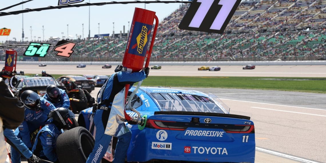 Denny Hamlin Praises Racing Icons for Elevating CARS Tour to New Heights