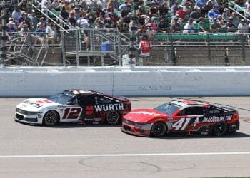 Ryan Blaney’s Epic Charge: Almost Scared Kyle Larson with Insane Last-Minute Surge