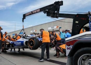 Kyle Larson’s High-Speed IndyCar Nightmare: Fans Unleash Fury Over Humiliating Crashes