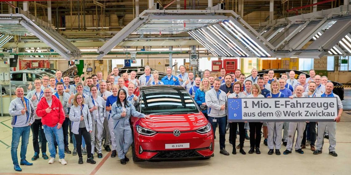 VW já produziu um milhão de veículos 100% elétricos