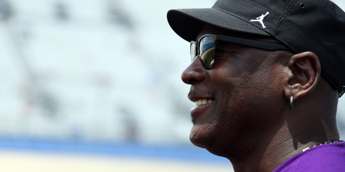 Michael Jordan’s Attorney Initiates NASCAR Battle Over Charter Crisis with Bold Demands