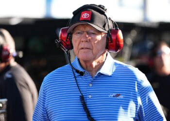 Joe Gibbs’ Intense Transformation to NASCAR Royalty: A 2,000-Year-Old Revelation Sparks Victory
