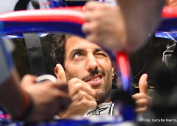 Daniel Ricciardo Urged to Reignite Racing Career Amid Red Bull Controversy