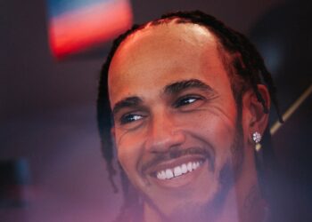 Lewis Hamilton’s Ferrari F1 Signing Regret Exposed by Former Team Boss