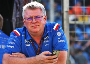 Otmar Szafnauer’s Alpine F1 Turmoil: High-Stakes Power Struggle Rocks Racing Kingdom