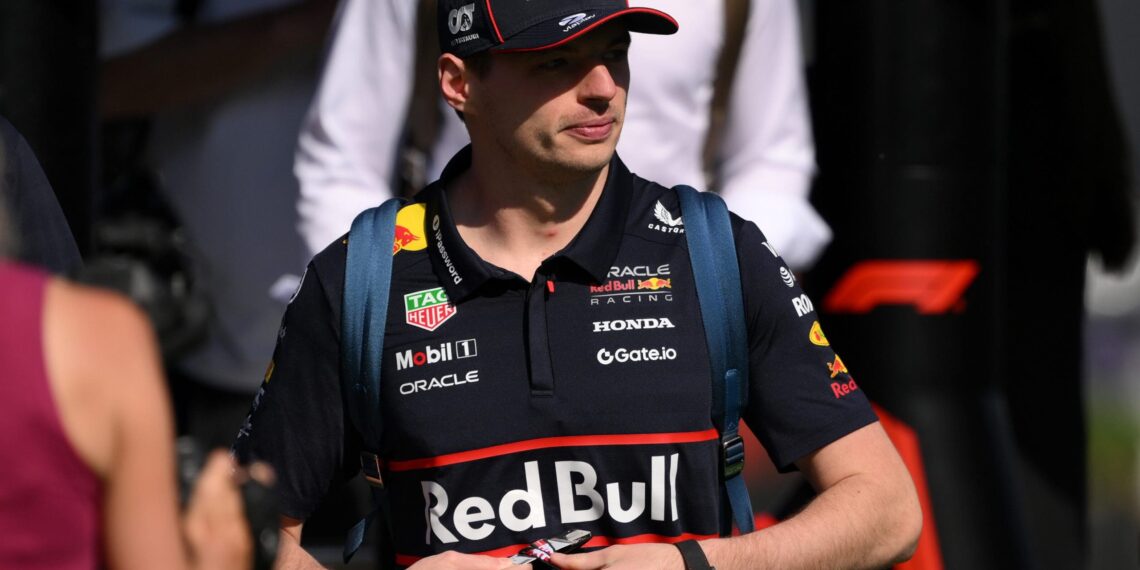 Max Verstappen’s Fiery Response to Briatore’s Provocative Title Claim Sparks F1 Frenzy