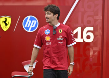 Charles Leclerc vows loyalty to Ferrari amidst exit rumors – “I love the team!”