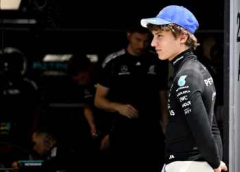 Kimi Antonelli’s Epic Rise: Mercedes’ Young Star Outshines Red Bull’s Controversial Legacy