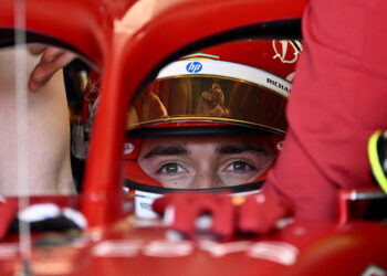 Charles Leclerc’s Catastrophic Crash Sets Stage for Epic Qualifying Comeback