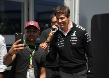 Lewis Hamilton’s Ferrari Struggle Unveiled by Mercedes Maestro Toto Wolff