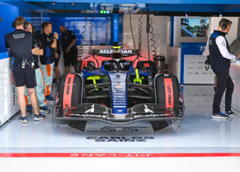 Carlos Sainz devastated after qualifying havoc: ‘Weekend in ruins