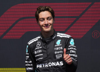 Lewis Hamilton’s Ferrari Struggles Explained: George Russell’s Jaw-Dropping Theory Shocks Fans