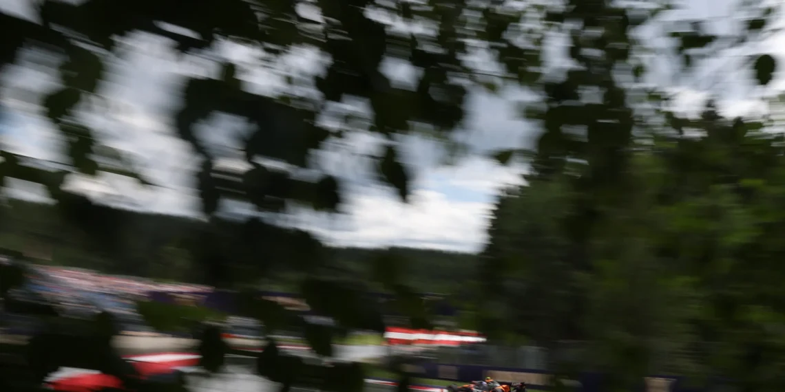 Alexander Dunne’s Dazzling Debut: McLaren’s Rising Star Shines Bright in FP1