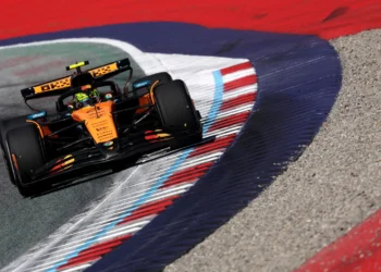 Lando Norris Overcomes Vulnerability to Defeat Oscar Piastri in Austrian Grand Prix
