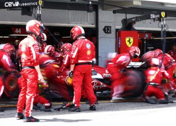 Lewis Hamilton’s Fiery Battle: Toto Wolff Unveils 3 Crucial Factors in Ferrari Struggle