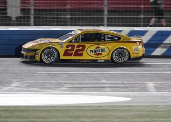 Joey Logano’s NASCAR Redemption Journey: From Outburst to Late Realization