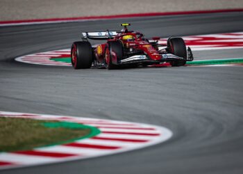 Lewis Hamilton’s Ferocious Drive at Ferrari Threatens to Overshadow Team’s Ascension