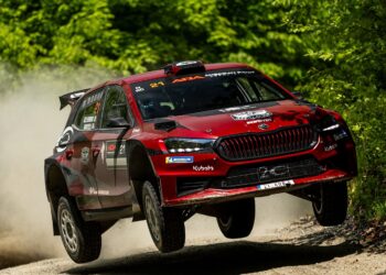 Alex Gelsomino’s Rally Tragedy: Injury Halts Martell’s Škoda Debut Milestone