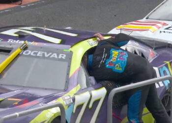 VIDEO – Carson Hocevar Sparks Chaos with Ricky Stenhouse Jr. in Fierce NASCAR Duel