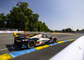 Jenson Button masterfully conquers Le Mans sleep deprivation challenge – the fatherly advantage!